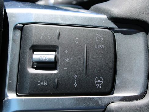 New 2026 Land Rover Discovery Dynamic SE AWD/4WD image 25