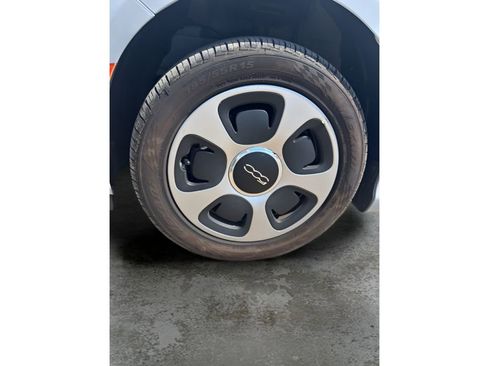 Used 2017 FIAT 500 e image 26