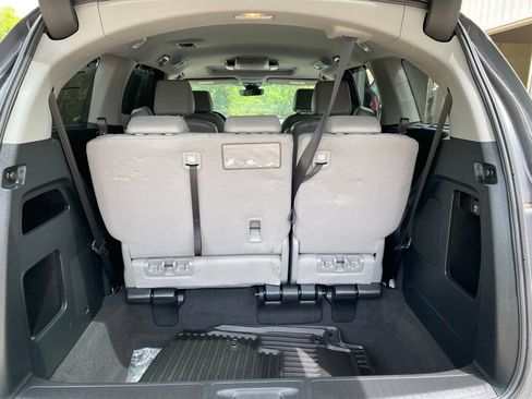 Used 2023 Honda Odyssey Touring image 29