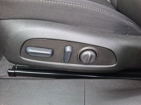 Used 2024 Chevrolet Malibu LS w/ Driver Confidence Package image 9