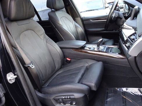 Used 2017 BMW X5 xDrive35i image 11