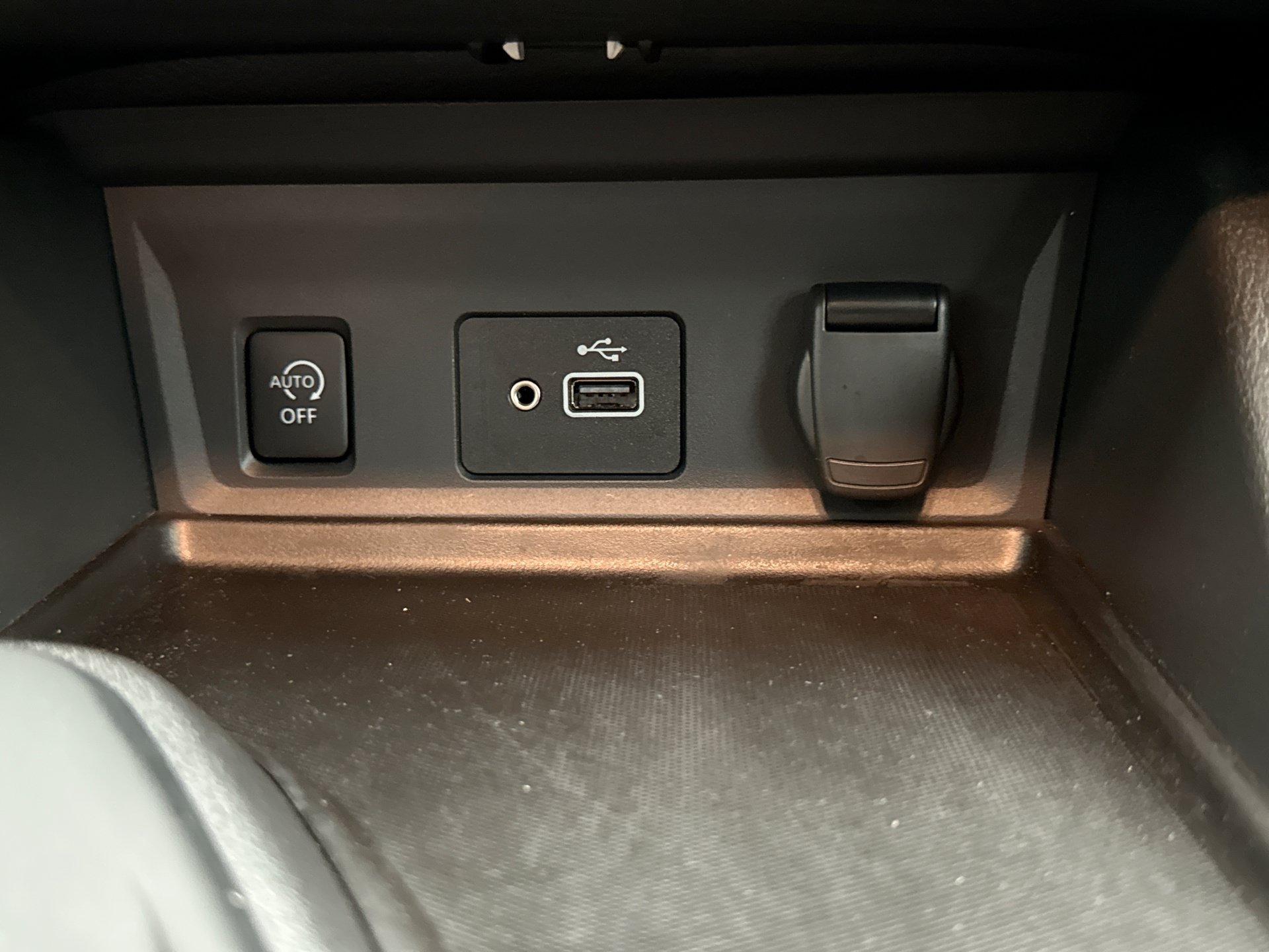 Used 2025 Nissan Sentra S FWD image 22