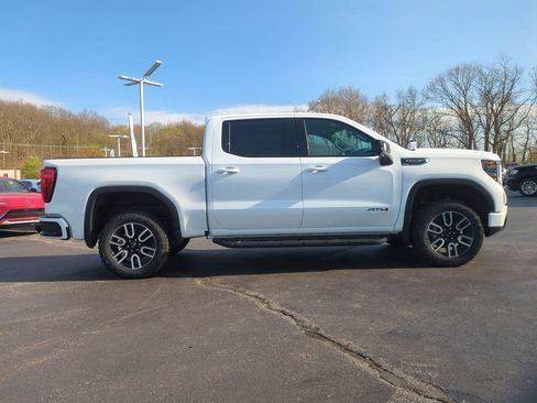 New 2026 GMC Sierra 1500 AT4 w/ AT4 Premium Package AWD/4WD image 4