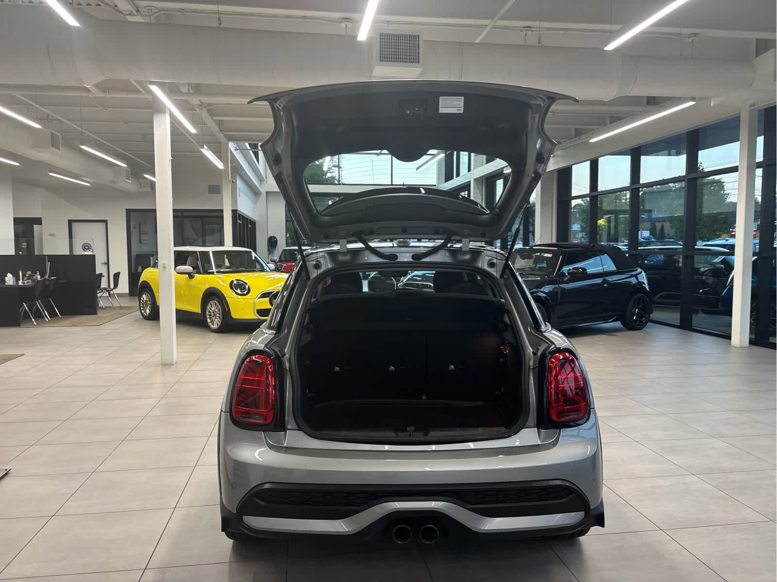 Used 2024 MINI Cooper S FWD image 13