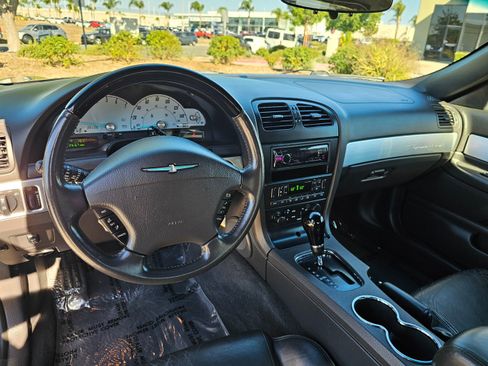 Used 2002 Ford Thunderbird image 23