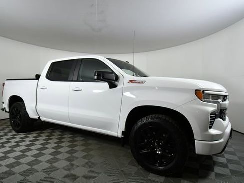 Used 2022 Chevrolet Silverado 1500 RST image 9