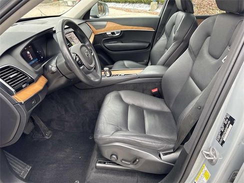 Used 2024 Volvo XC90 B6 Plus w/ Protection Package Premier image 16