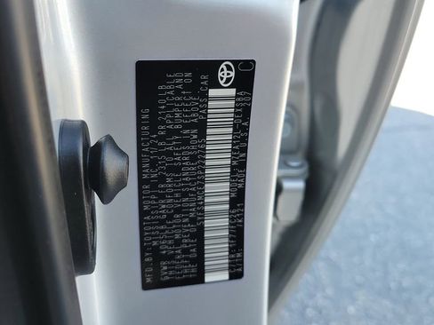 Used 2025 Toyota Corolla SE image 29