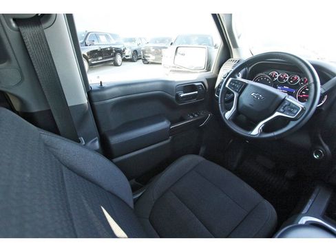 Used 2021 Chevrolet Silverado 1500 LT Trail Boss image 8