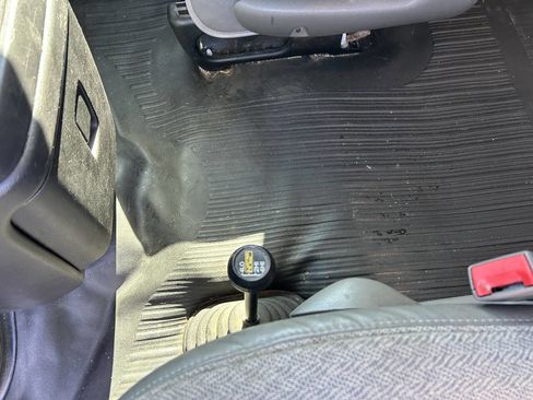 Used 2020 Chevrolet Express 2500 2500 3dr Cargo Van w/ Driver Convenience Package image 29