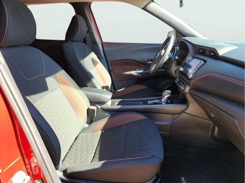 Used 2023 Nissan Kicks SR image 20
