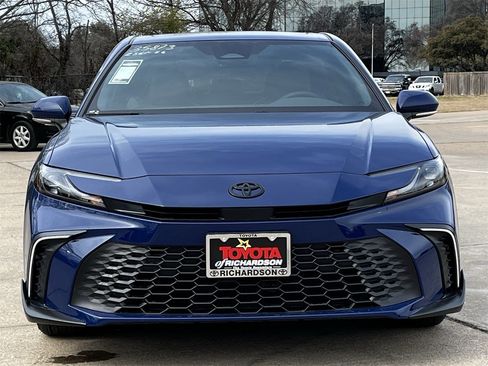 New 2026 Toyota Camry SE image 7