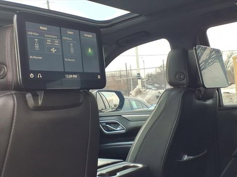 Used 2021 Chevrolet Tahoe RST w/ Luxury Package image 19