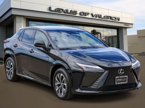 Certified 2023 Lexus RZ 450e Premium w/ Technology Package AWD/4WD image 5