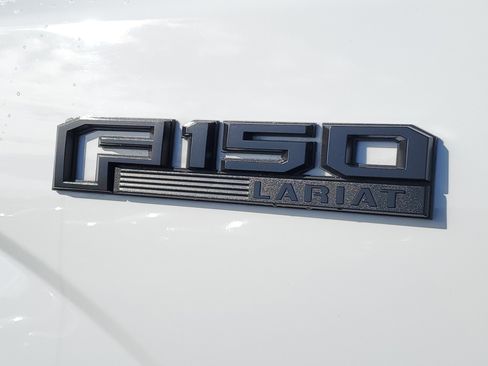 Used 2020 Ford F150 Lariat w/ Equipment Group 502A Luxury AWD/4WD image 34