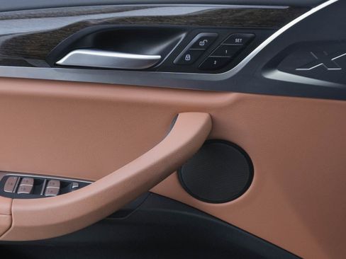 Used 2023 BMW X3 xDrive30i w/ Convenience Package w/ZPA image 11