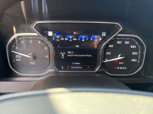 Used 2020 GMC Sierra 1500 AT4 w/ AT4 Premium Package AWD/4WD image 15