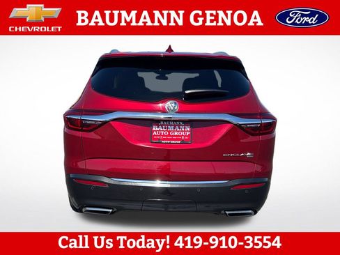Used 2019 Buick Enclave Premium AWD/4WD image 4