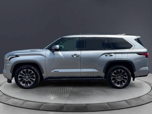 Used 2023 Toyota Sequoia Limited AWD/4WD image 2