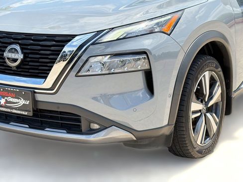 Used 2022 Nissan Rogue SL w/ SL Premium Package FWD image 11