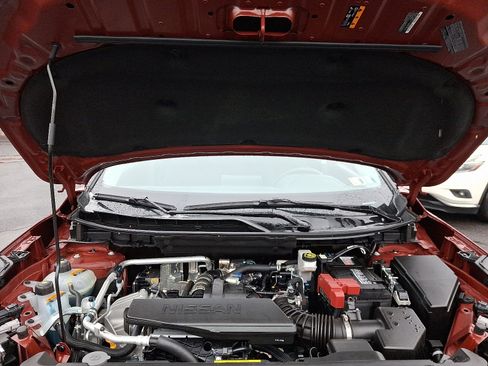 Certified 2025 Nissan Rogue S image 26