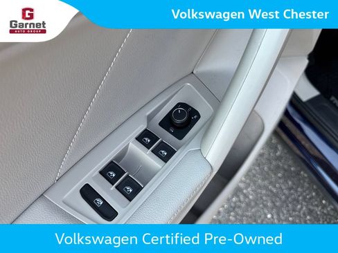 Certified 2023 Volkswagen Tiguan SE FWD image 12