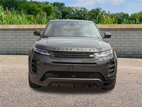New 2026 Land Rover Range Rover Evoque Dynamic SE image 2