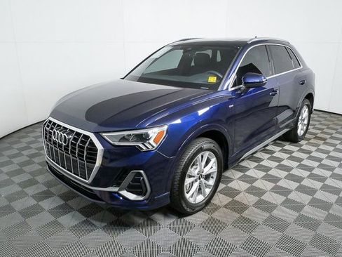 Used 2023 Audi Q3 2.0T Premium Plus w/ Premium Plus Package image 33
