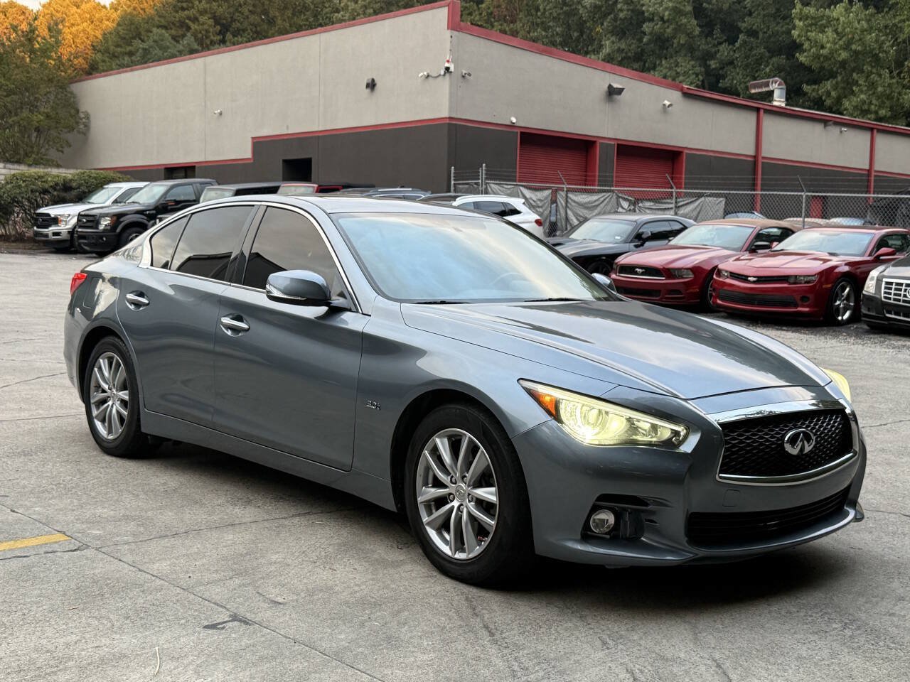 Used 2017 INFINITI Q50 3.0t Premium RWD image 7