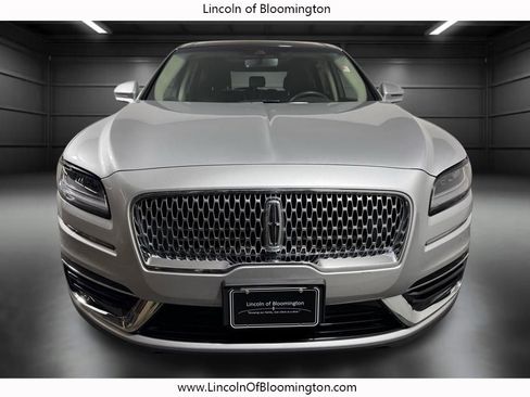 Used 2019 Lincoln Nautilus Reserve image 9