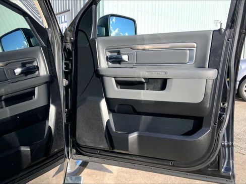 Used 2017 RAM 1500 Lone Star image 19