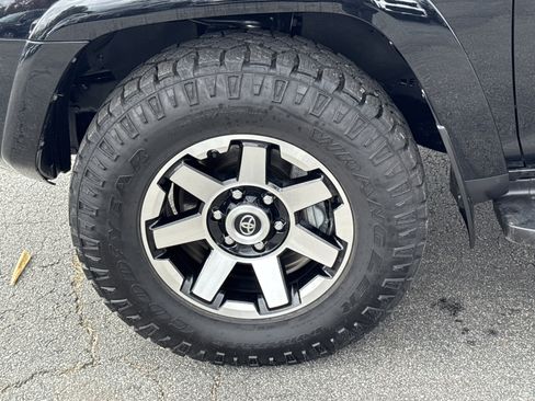 Used 2021 Toyota 4Runner TRD Off-Road Premium image 11