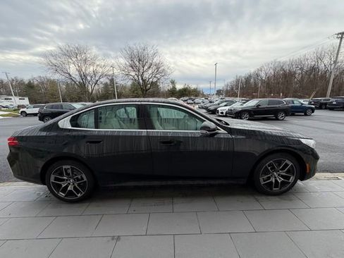 Used 2026 BMW 530i xDrive w/ Executive Package image 6