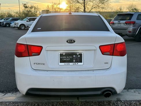 Used 2012 Kia Forte SX image 4