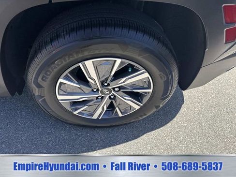 Used 2024 Hyundai Tucson Blue AWD/4WD image 14