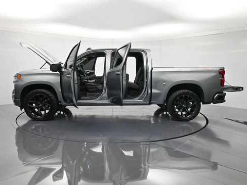 Used 2025 Chevrolet Silverado 1500 RST w/ Convenience Package II AWD/4WD image 50