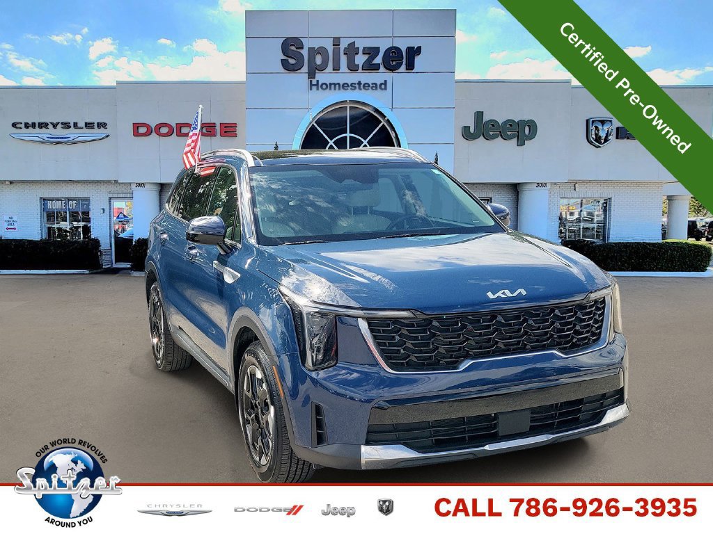 Used 2024 Kia Sorento S w/ Panoramic Sunroof Package FWD image 1