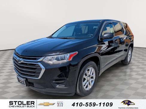 Used 2018 Chevrolet Traverse LS FWD image 1