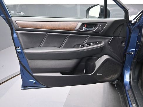 Used 2019 Subaru Outback 2.5i Limited w/ Popular Package #2 image 22