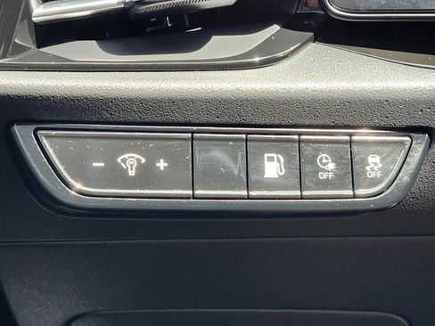 Used 2023 Kia Niro EX w/ EX Cold Weather Package FWD image 23