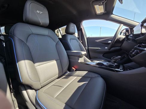 New 2026 Buick Envista Sport Touring w/ Convenience I Package FWD image 29