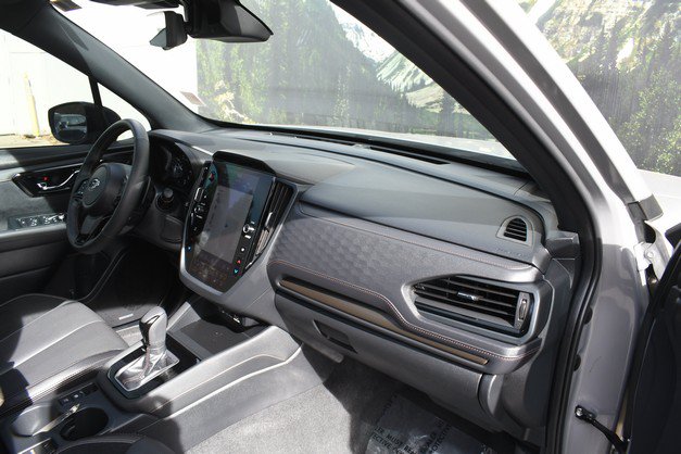 Used 2025 Subaru Forester Touring w/ Protection Package AWD/4WD image 25