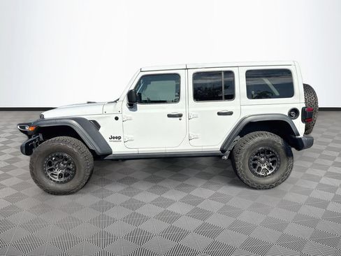 Used 2022 Jeep Wrangler Unlimited Sport AWD/4WD image 9