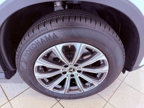 Used 2024 Mercedes-Benz GLC 300 GLC 300 BURMESTER/CARPLAY/PARK image 15