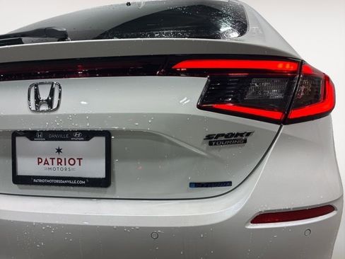 New 2026 Honda Civic Sport Touring image 7