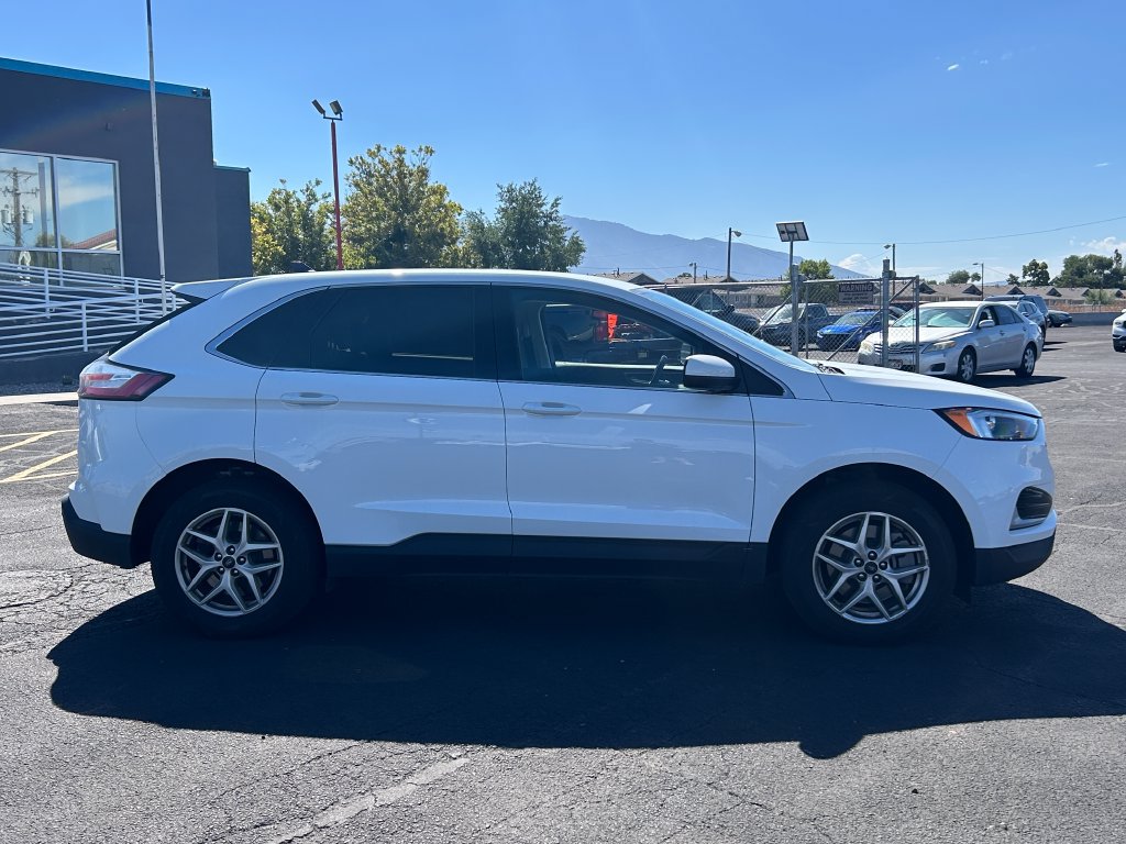 Used 2024 Ford Edge SEL AWD/4WD image 2