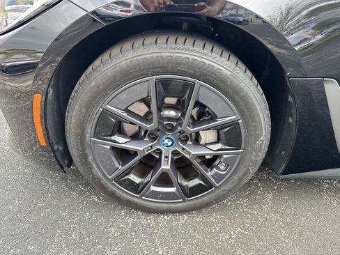 Certified 2023 BMW i4 eDrive35 w/ Premium Package image 14