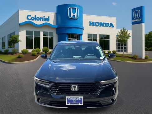 Used 2025 Honda Accord SE image 34