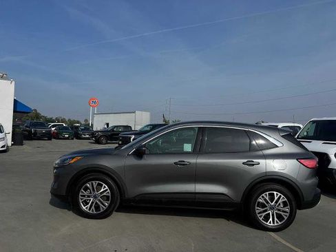 Certified 2022 Ford Escape SEL w/ Technology Package image 2