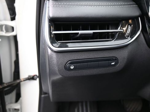 Used 2023 INFINITI QX60 Luxe w/ Performance Audio Package image 13